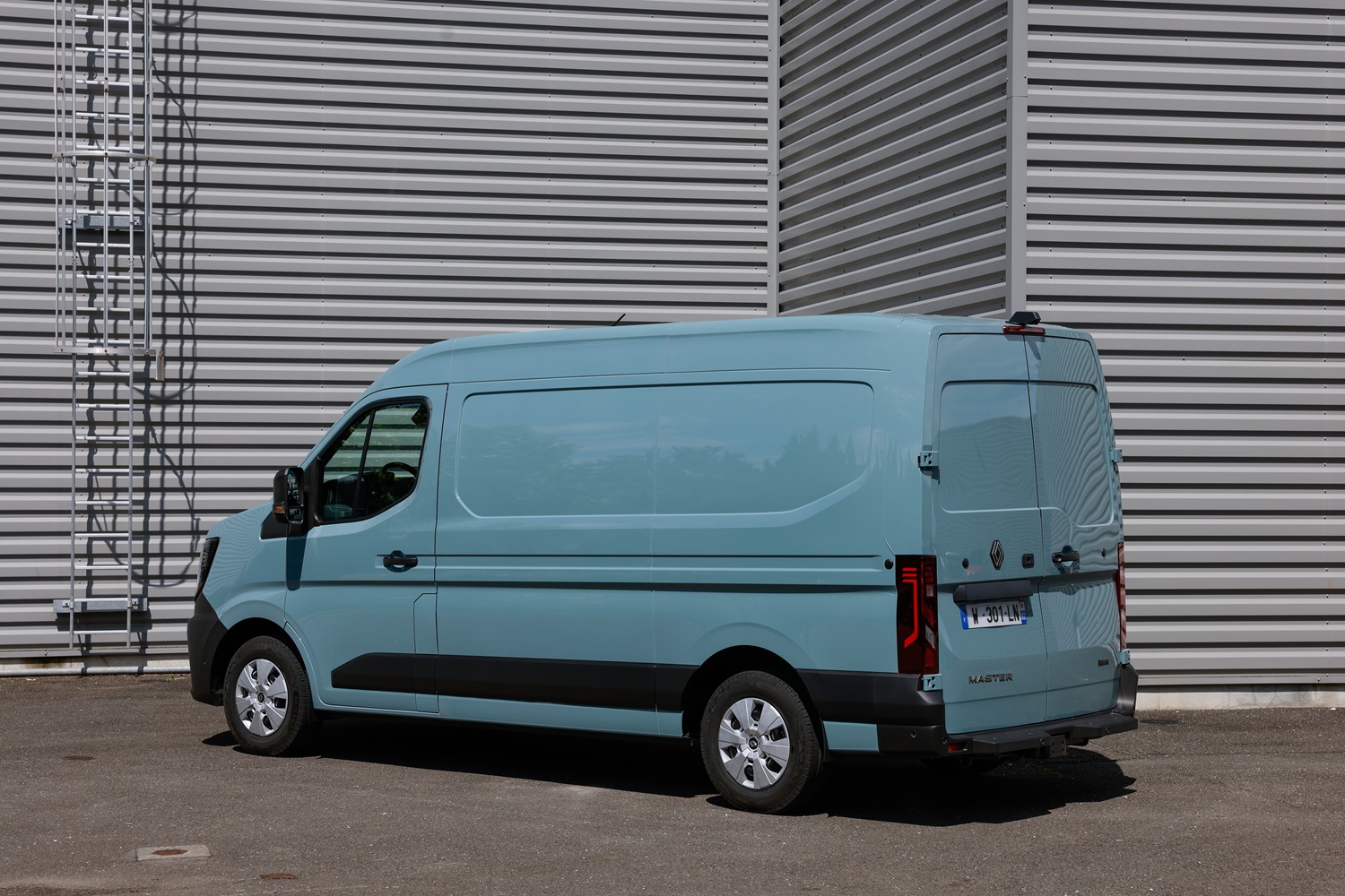 renault-master-3 | Vezess