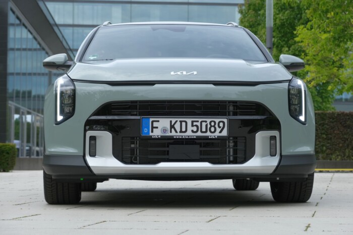 Nahát, kedves Kia XCeed és Niro, mi történt az arcotokkal? 11