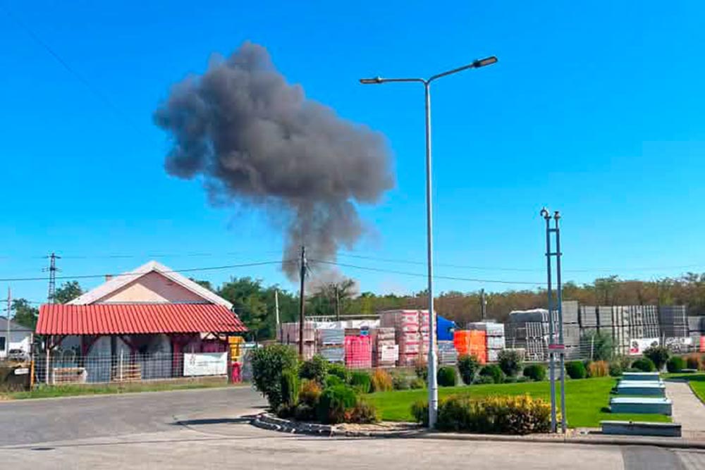 Videón a Szolnok mellett lezuhant, füstölő Gripen