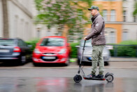 Szólj bele a KRESZ-be, mondd el, mit gondolsz a rolleresekről 3 Szólj bele a KRESZ-be, mondd el, mit gondolsz a rolleresekről 3