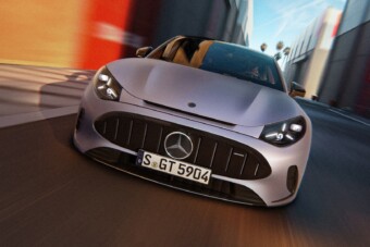 Olcsóbb verziót kapott a Mercedes villanyos sportkocsija