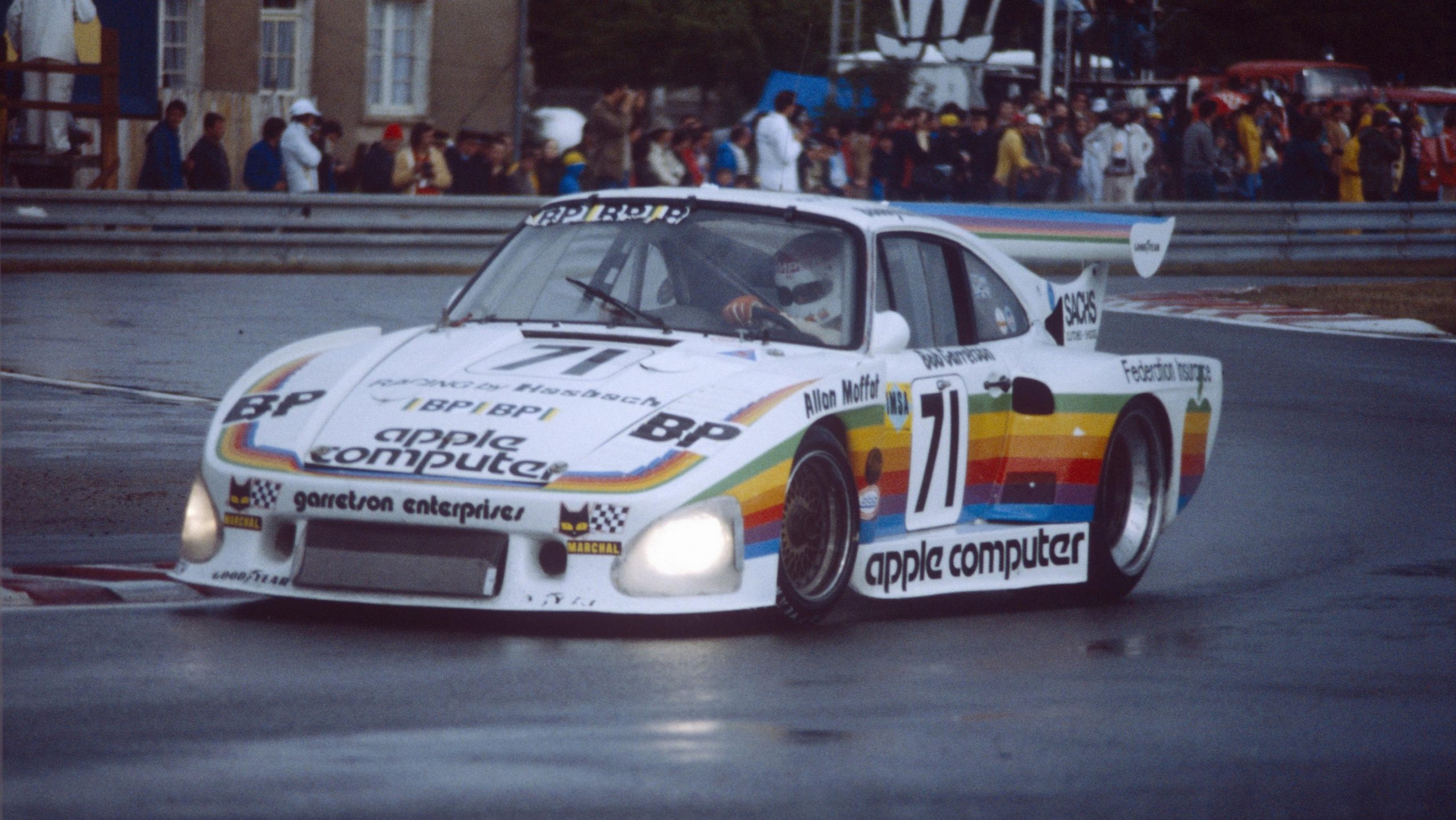 Porsche 935 K3 | Vezess