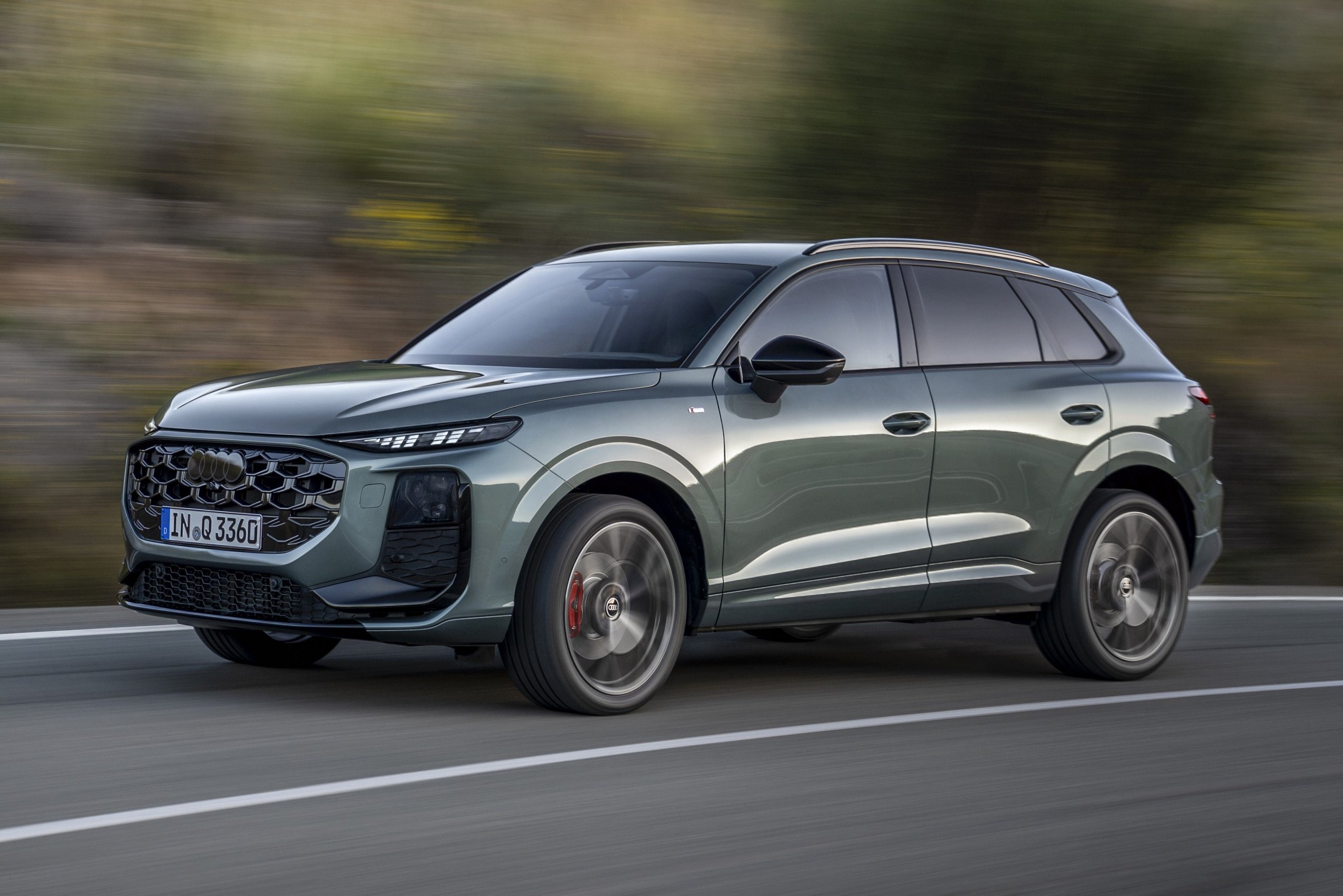 Audi Q3 SUV | Vezess