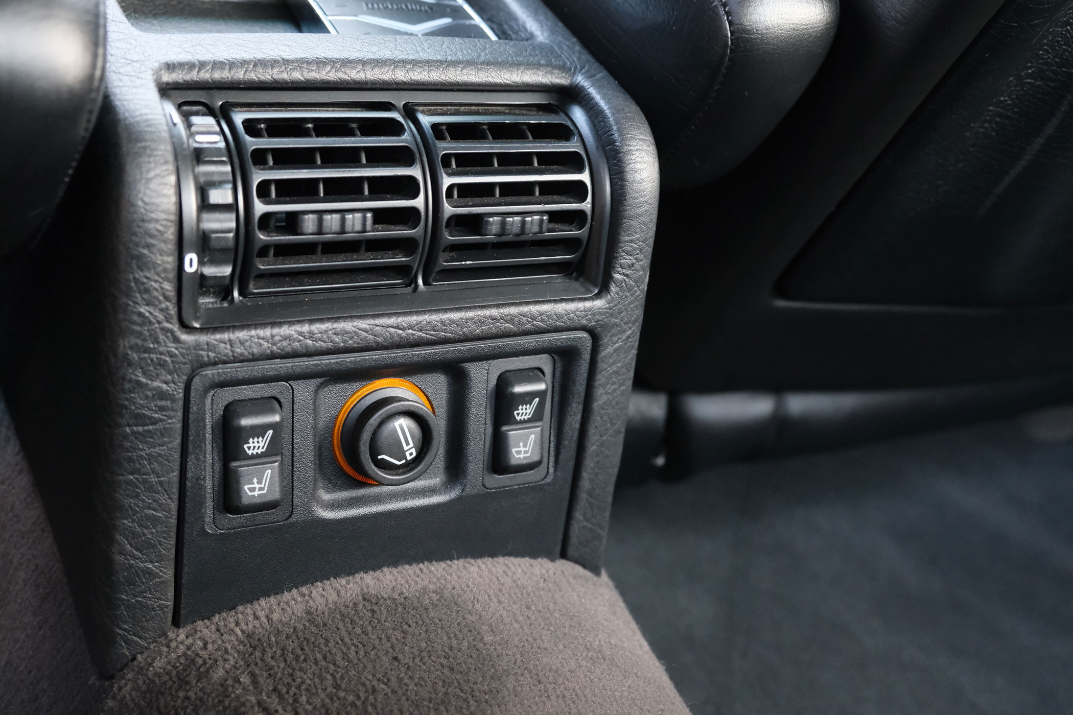 bmw_7_e32_1986_1994-76 | Vezess
