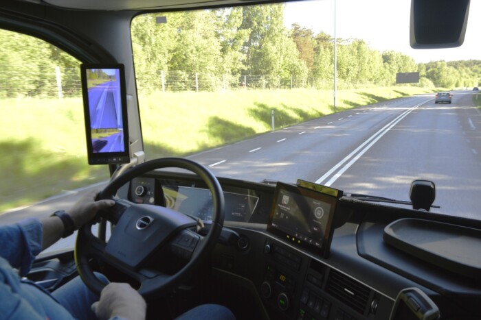Zéró emisszió, maximális erő: Ilyen a Volvo csendes óriása 8 Zéró emisszió, maximális erő: Ilyen a Volvo csendes óriása 8