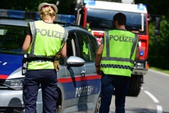 Bemondásra büntethetnek gyorshajtásért Ausztriában