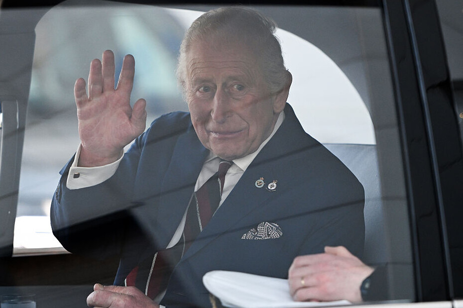 Különös szabály miatt biztonsági öv nélkül autózhat a brit király