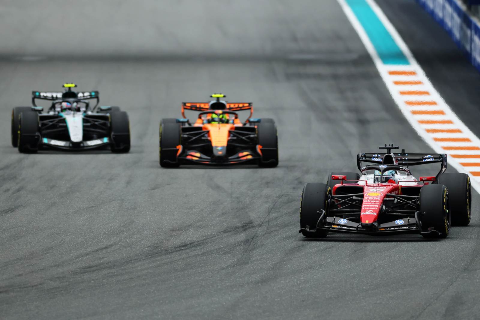 A Ferrari kasszájában turkál a Mercedes