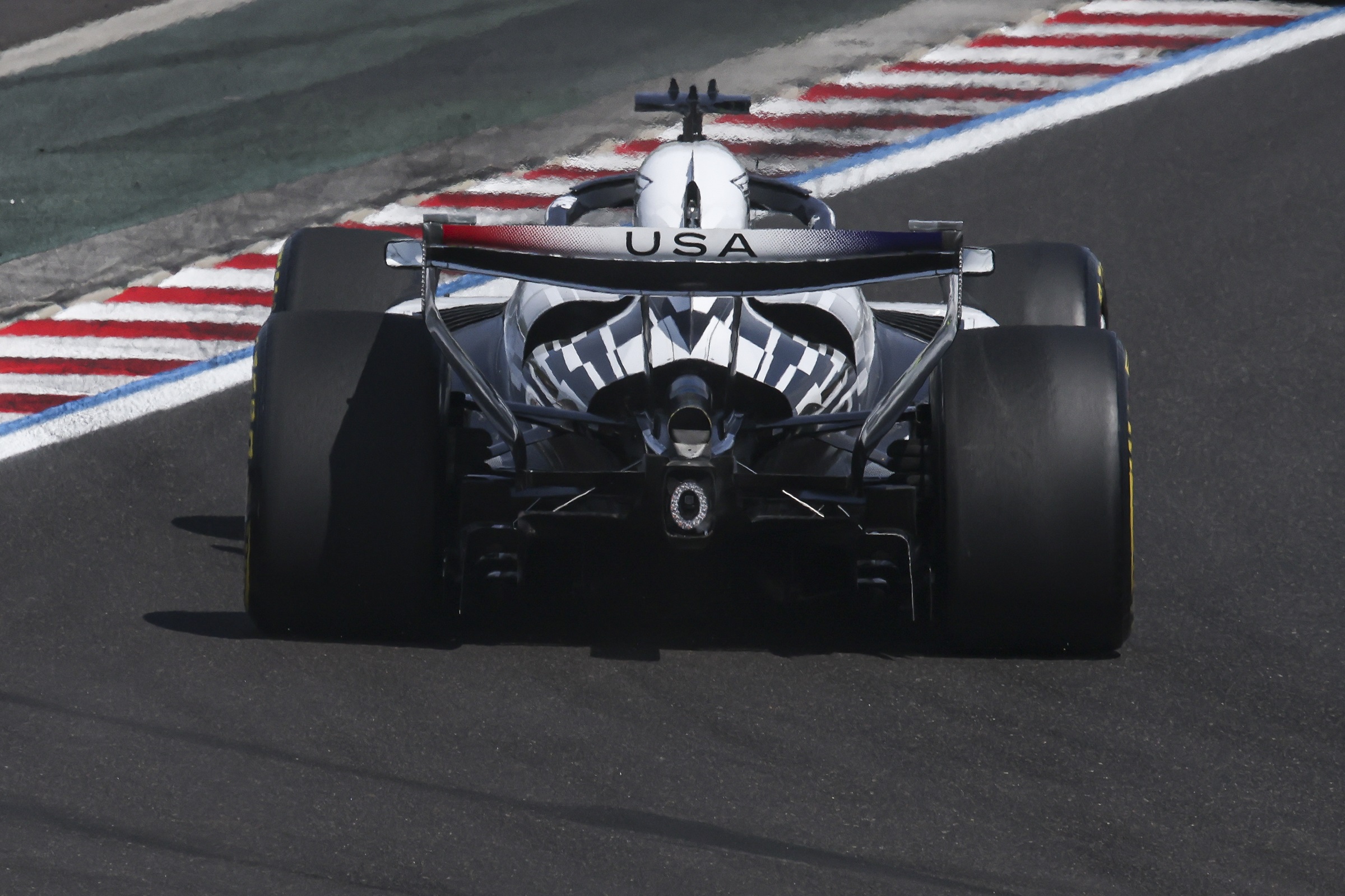 Itt az F1-es nyári szünet első nagy igazolása