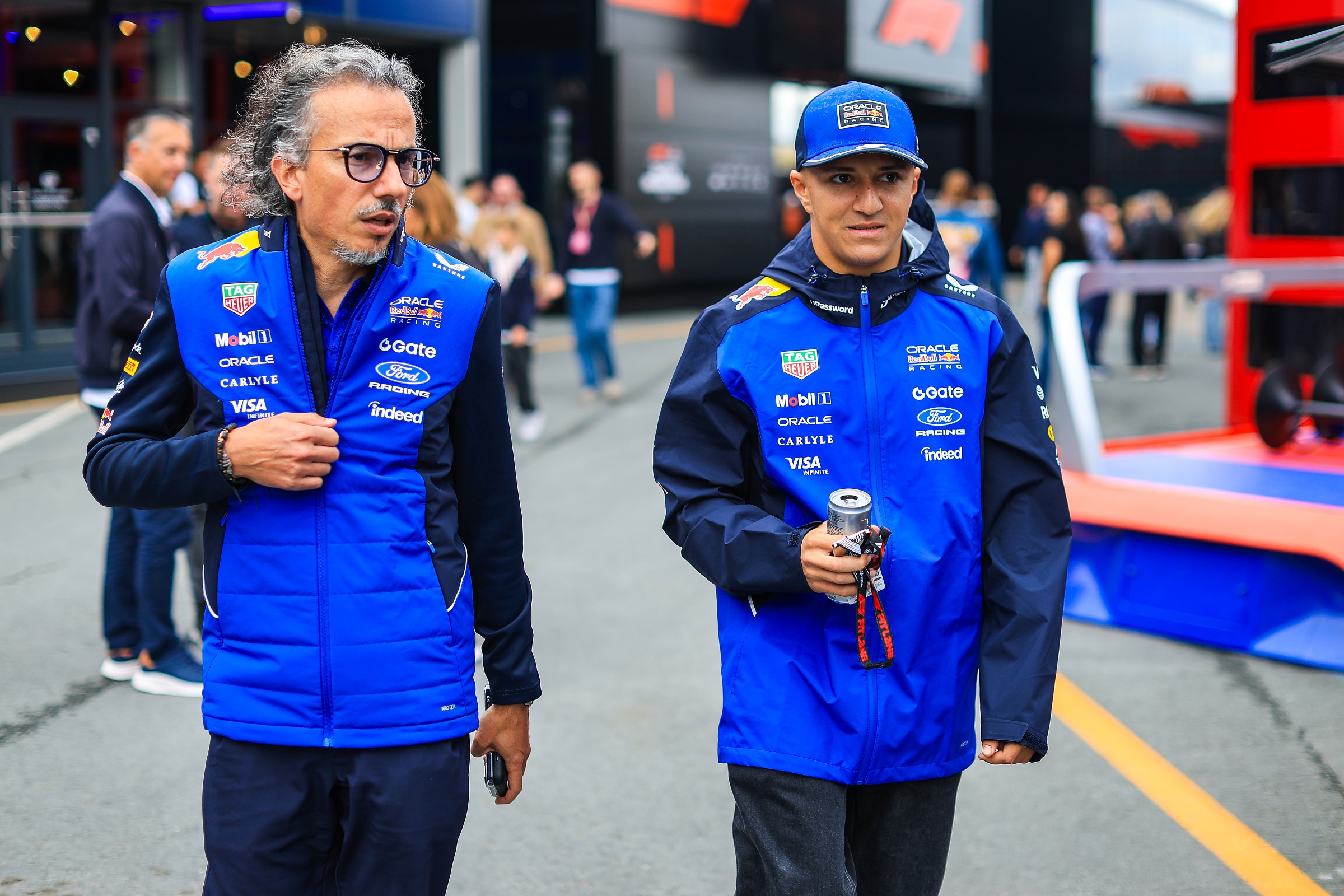 Sérülten is versenyezni akart a Red Bull-pilóta