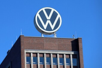 A VW kétségbeesve keresi a megoldást a bajaira