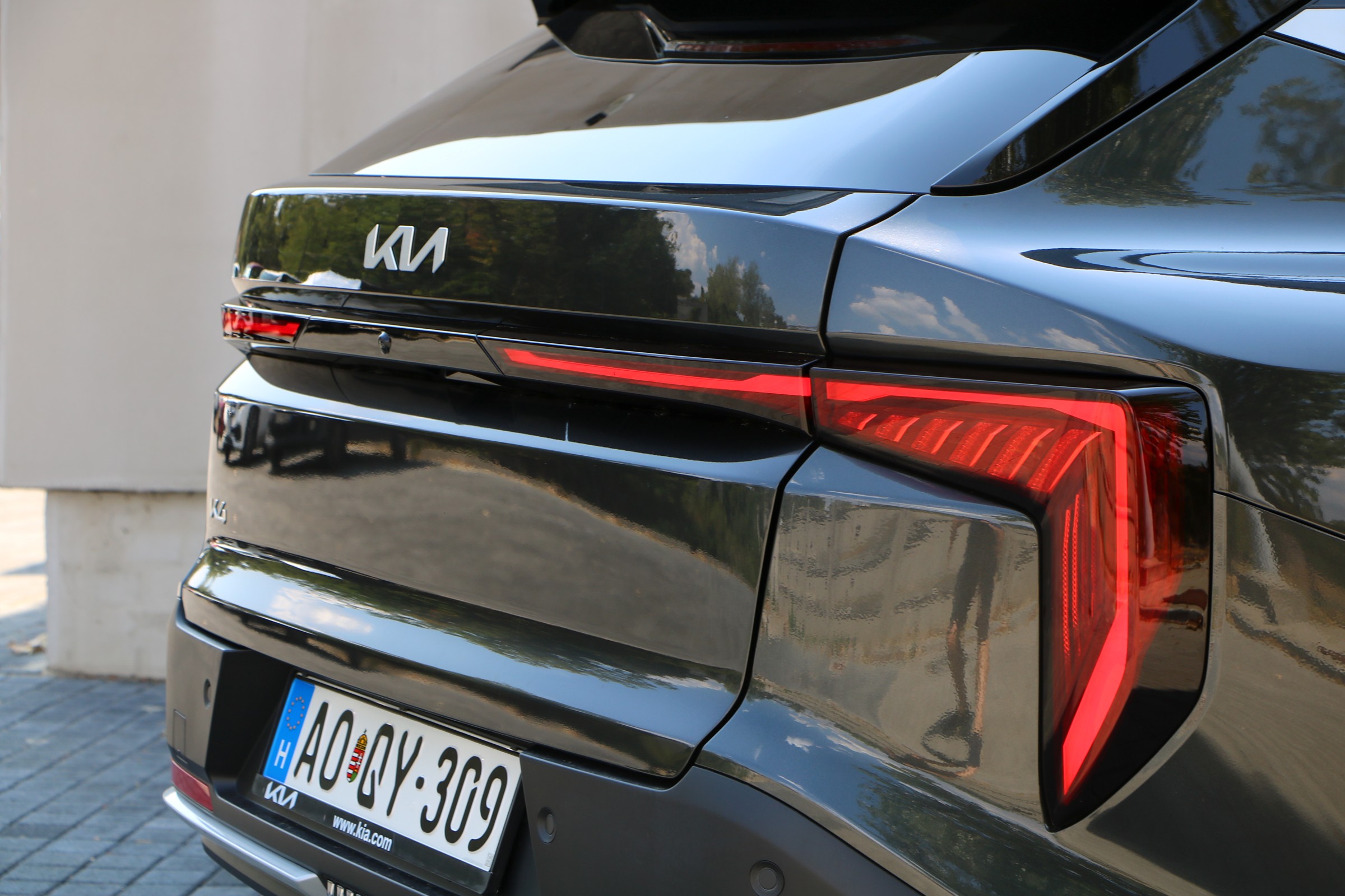 kia_k4_sw00043 | Vezess