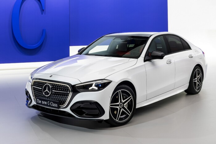 Megújul a Mercedes-Benz C-osztály 6