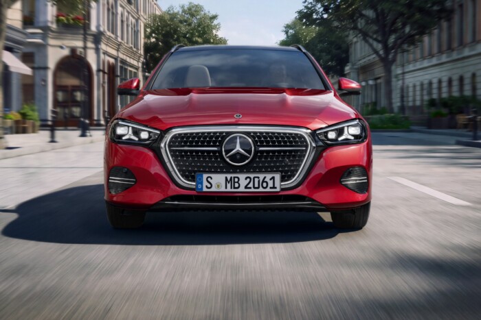 Megújul a Mercedes-Benz C-osztály 8