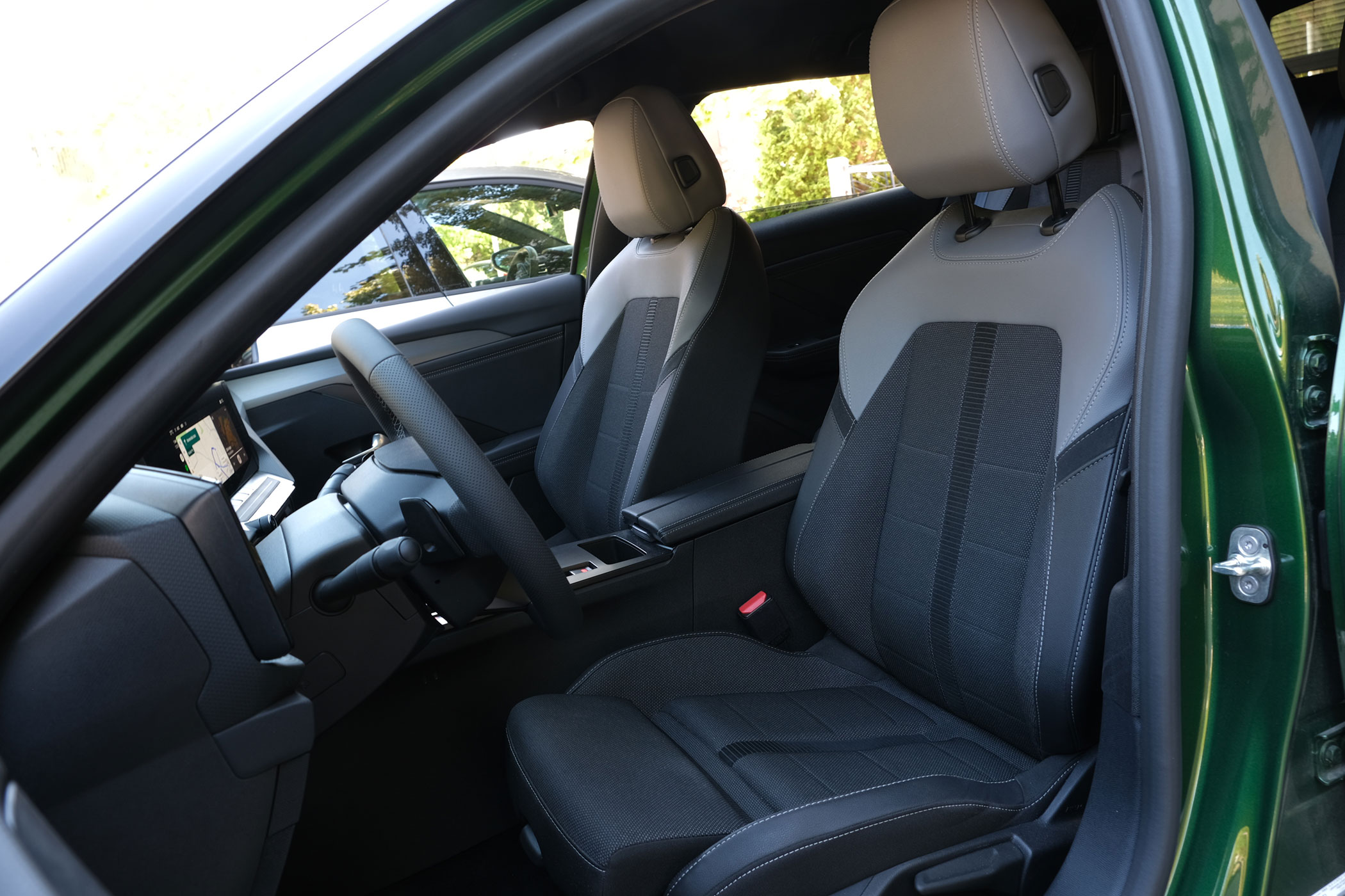 opelastra_2026-24 | Vezess