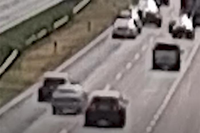 Megtorpant a sor az M7-esen, erre jött egy őrült, és újraélesztés lett belőle