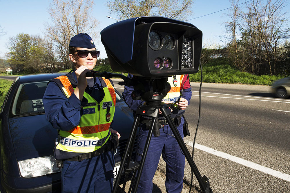 Elvennék a traffipaxozást a rendőröktől