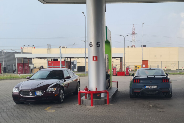 Ennyit fogyaszt a V8, ha rendesen rúgod 14 Ennyit fogyaszt a V8, ha rendesen rúgod 14