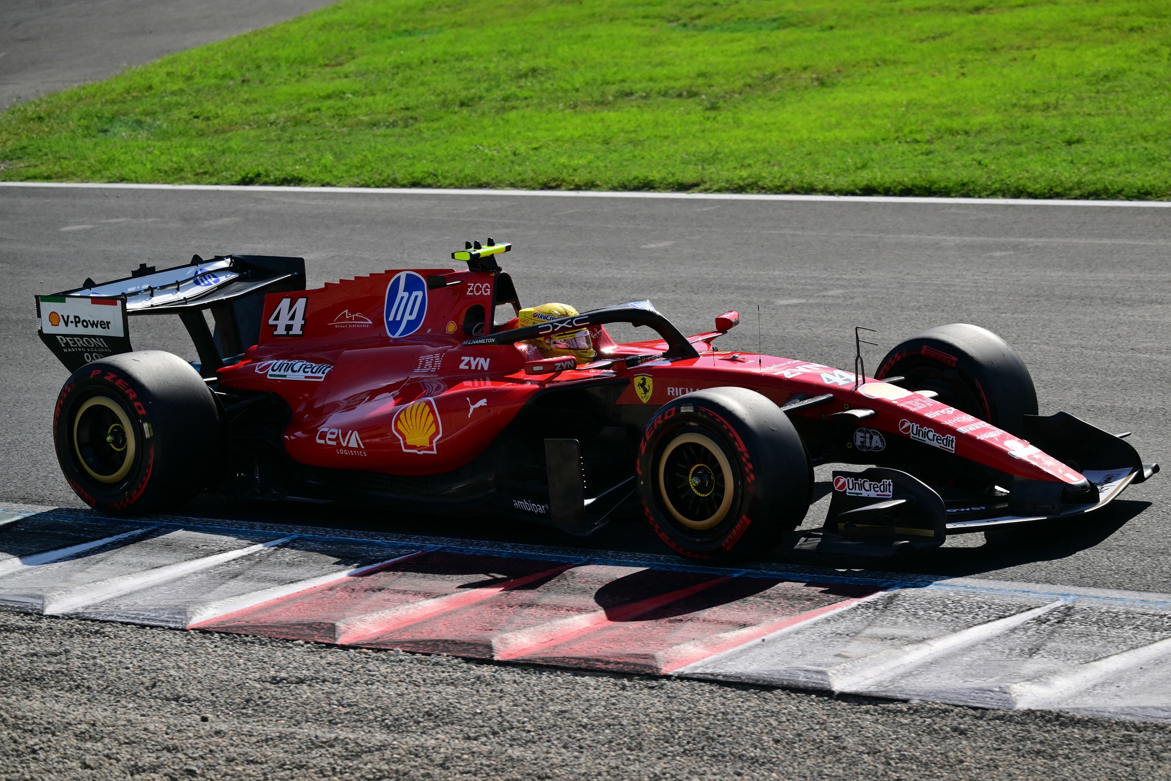 AUTO-PRIX-F1-ITA | Vezess
