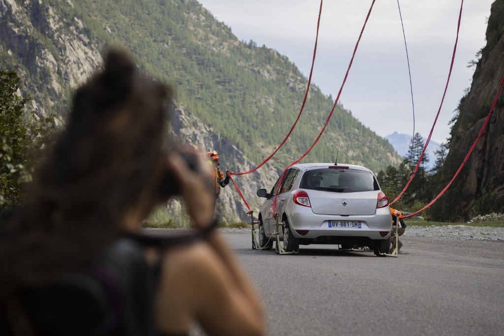 FRANCE-AILEFROIDE-PRE-DE-MADAME-CARLE-VEHICLE-EVACUATION-HELICOPTER | Vezess
