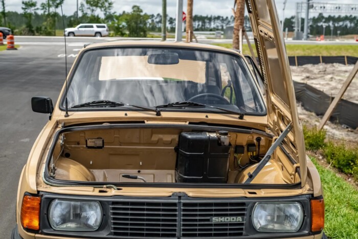 Škodától nyúlt ötlettel villog a Rolls-Royce 6 Škodától nyúlt ötlettel villog a Rolls-Royce 6
