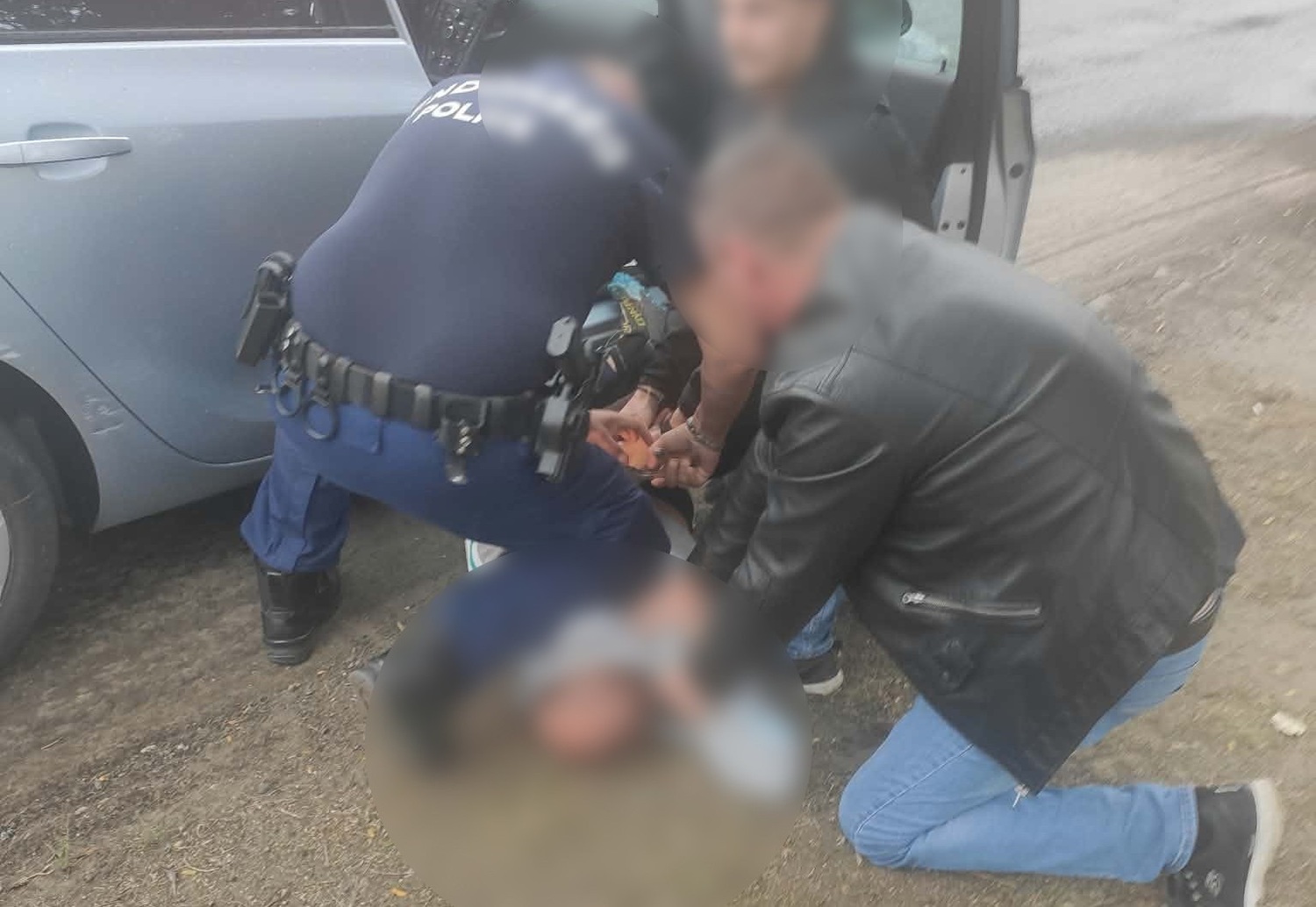 Rablásból autólopás: GTA-ba illő jelenetek játszódtak le Székesfehérváron 1 Rablásból autólopás: GTA-ba illő jelenetek játszódtak le Székesfehérváron 1