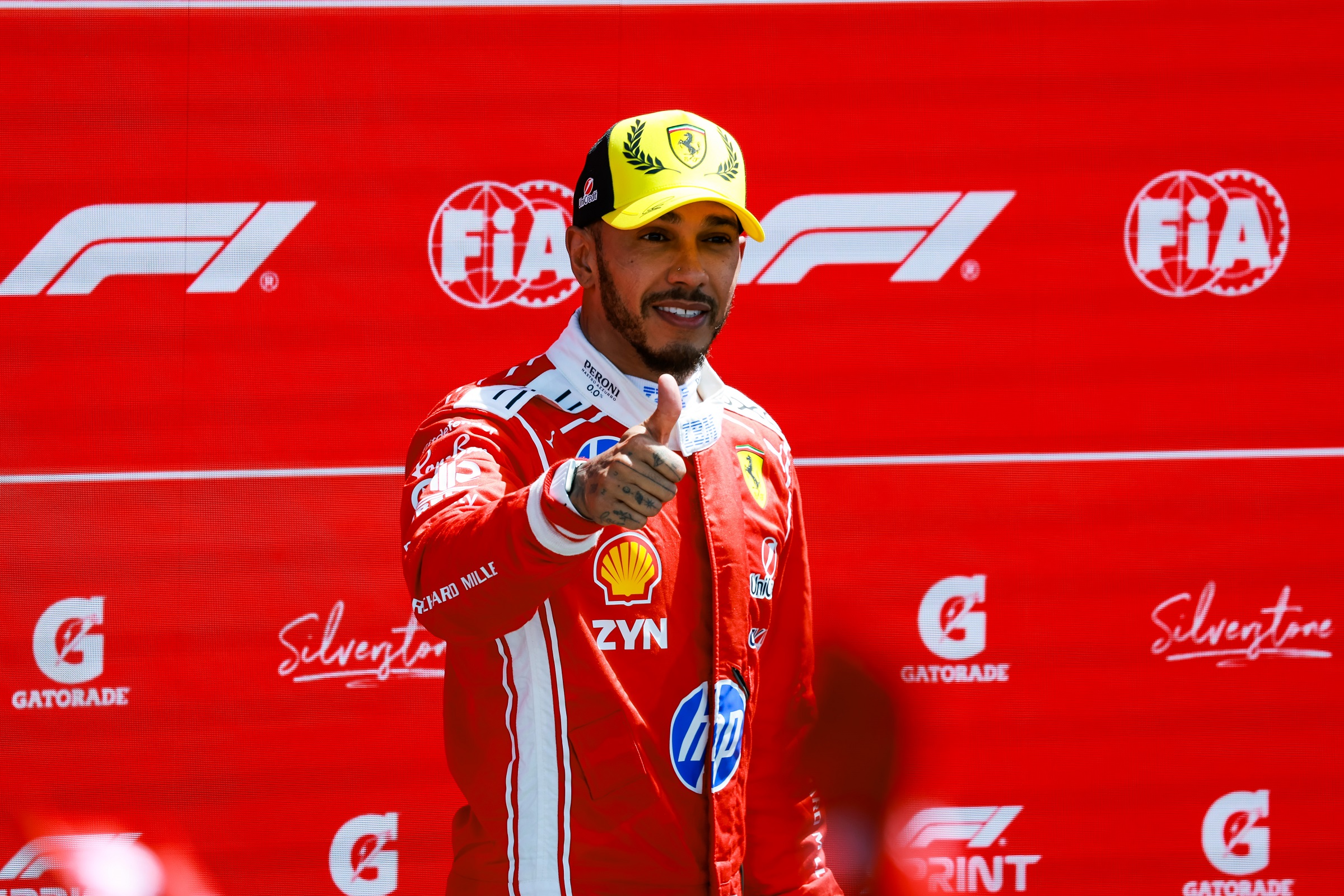 Ritka autóleletre bukkant Lewis Hamilton