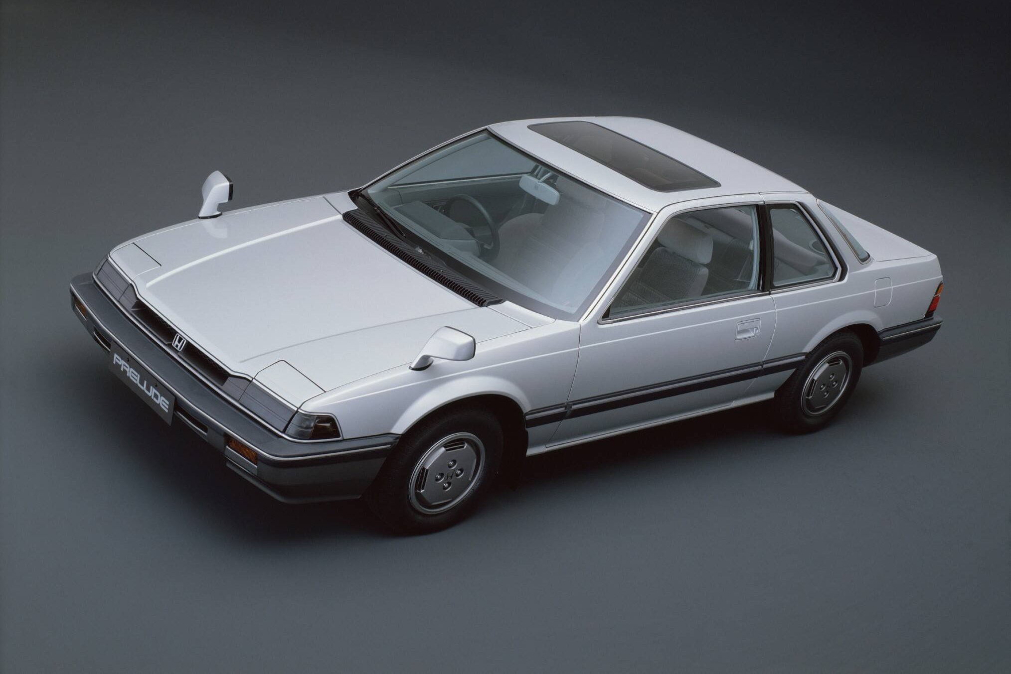 Honda Prelude 2nd Generation | Vezess