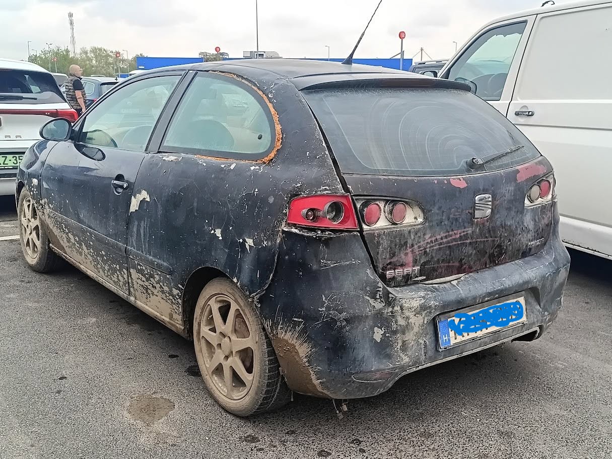 Szegeden fotózták le az autót, amit senkinek nem kívánunk 1 Szegeden fotózták le az autót, amit senkinek nem kívánunk 1