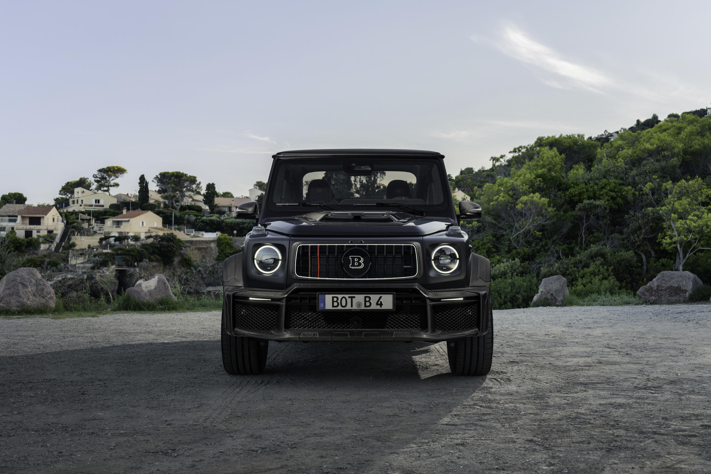brabus-900-re-cabrio_w-465_on-location-23 | Vezess