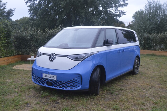 Okos polcrendszerrel készülhetnek a jövő furgonjai 9 Okos polcrendszerrel készülhetnek a jövő furgonjai 9