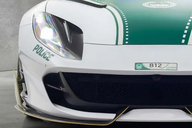 ferrari-812-superfast-dubai-po04li | Vezess
