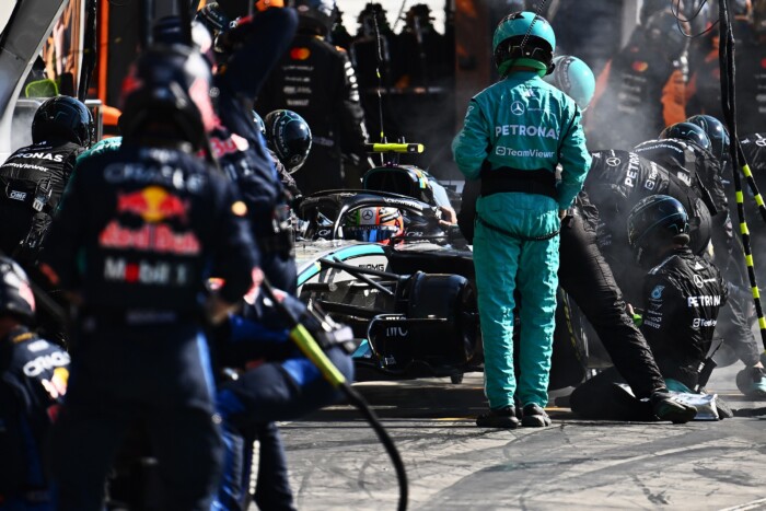 Hőstett: a 19. helyről indulva nyertek az F1-ben 9