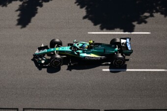 Kínosan lassú Alonsóék F1-autója, az F2 lehagyja őket