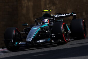 Direkt úgy vezetett az F1-es ász, mint egy nagymama