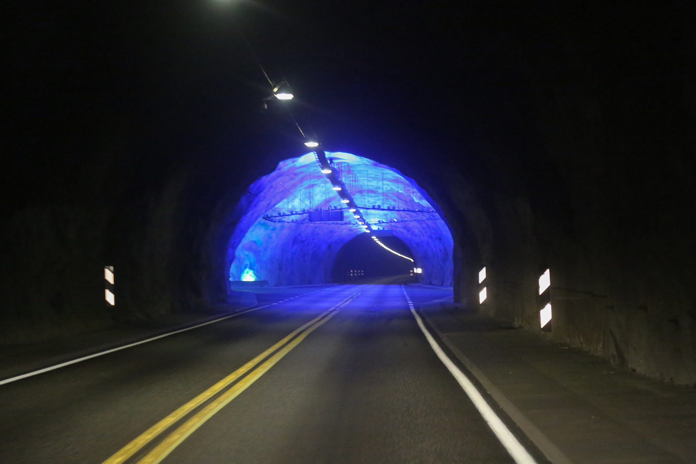 Laerdal Tunnel Norway | Vezess