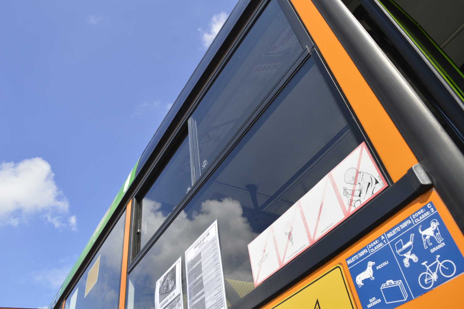 Ritka Ikarus busz került eladósorba 2 Ritka Ikarus busz került eladósorba 2