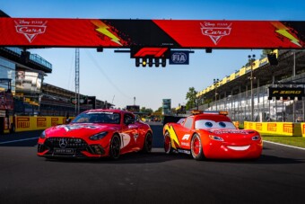 Rajzfilmfigurának öltöztették az F1-es biztonsági autót