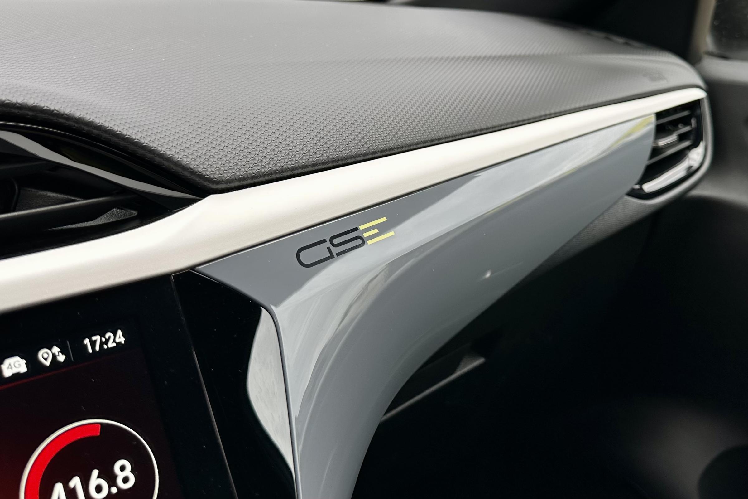 opel corsa gse belső | Vezess