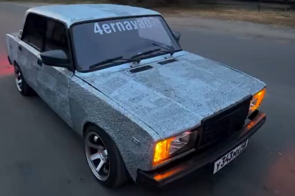 Állad a padlóra kerül ha közelről meglátod ezt a Lada tuningot