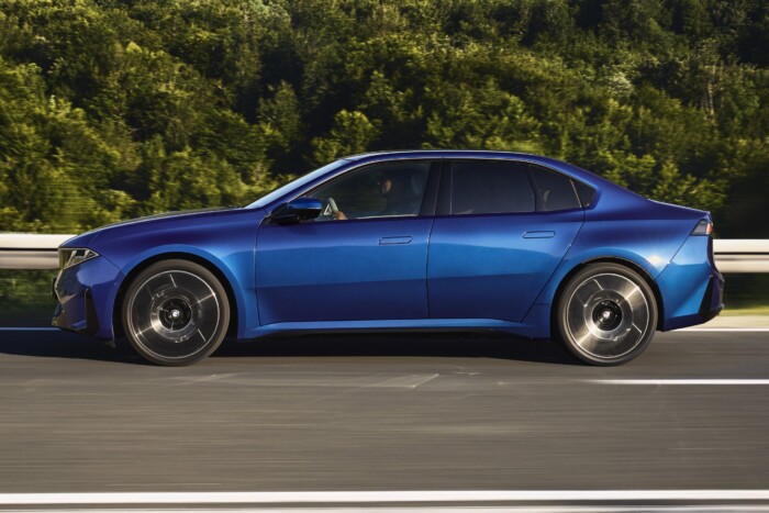 Itt az új BMW 3, nem mondod meg, mi hajtja 6