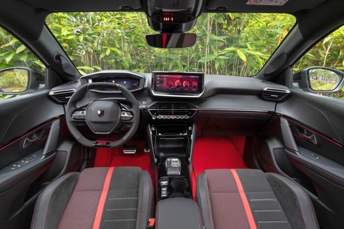 Itt az új Peugeot GTi, elektromos. Baj? 8 Itt az új Peugeot GTi, elektromos. Baj? 8