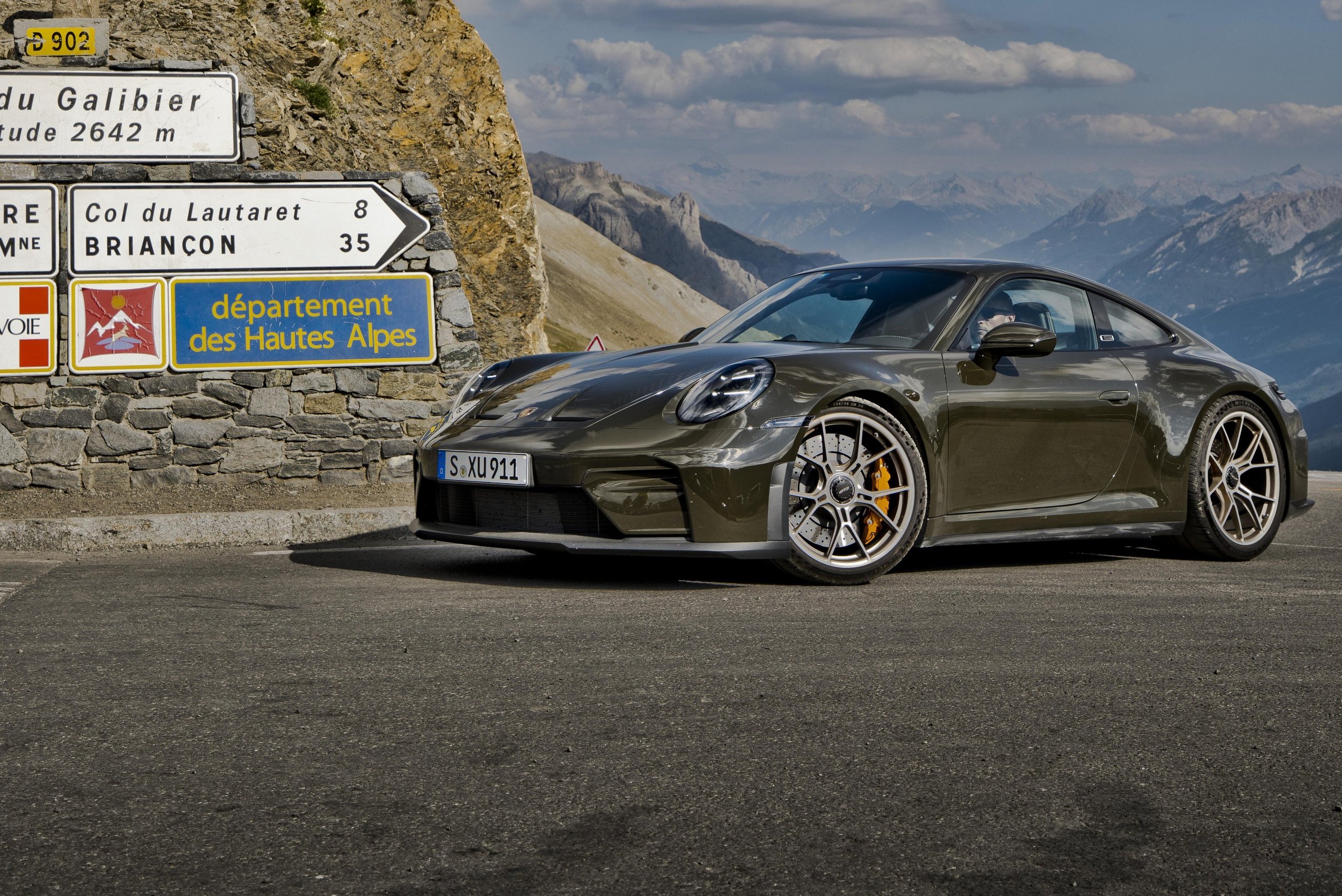 Magashegyi kanyarvadászt épített a Porsche