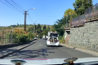 Nem akármilyen autós üldözés volt Egerben, itt van a rendőrség videója