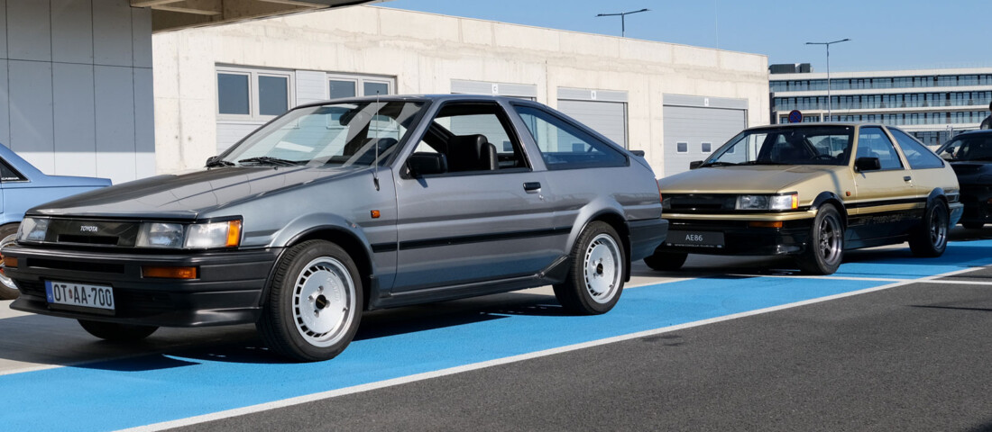 Váratlan Toyotákat rejtenek a magyar garázsok