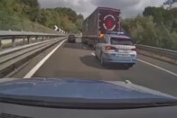 Azt se tudta az idős sofőr, hogy hol van, két hős fiatal állította meg Dunaharasztiban 1 Azt se tudta az idős sofőr, hogy hol van, két hős fiatal állította meg Dunaharasztiban 1