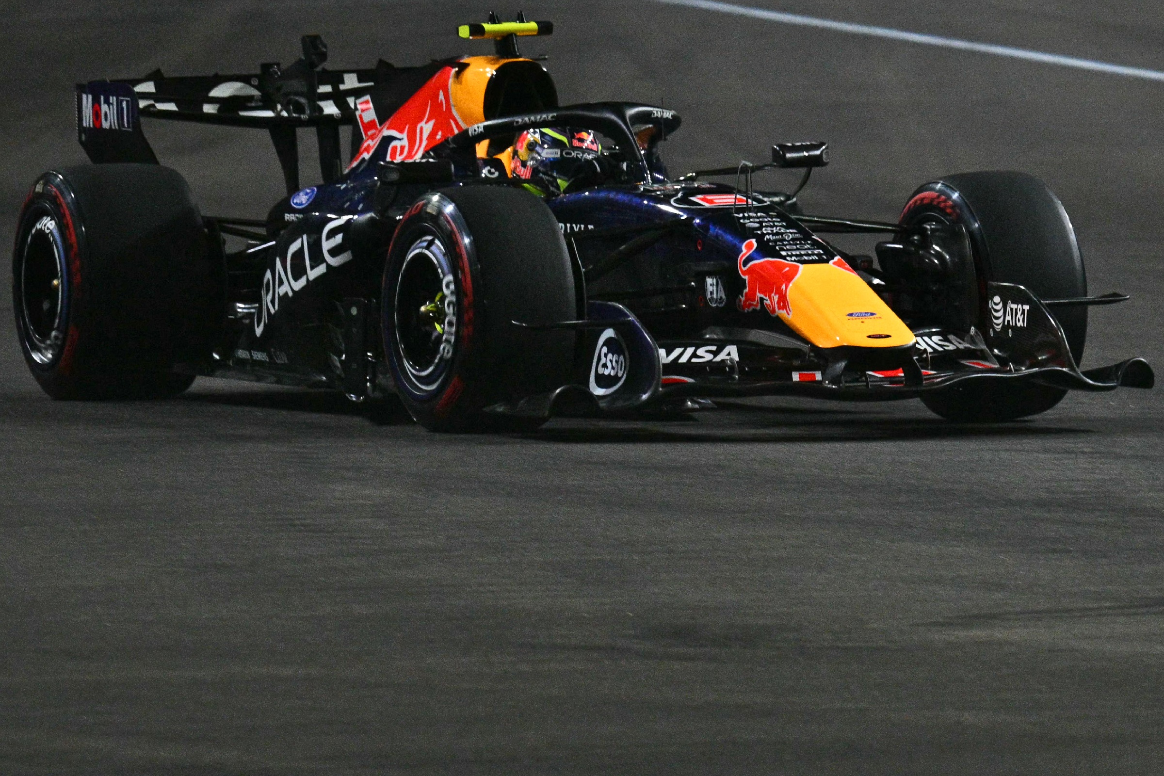 Hamilton szájából kiénekelték a sajtot az F1-időmérőn 2