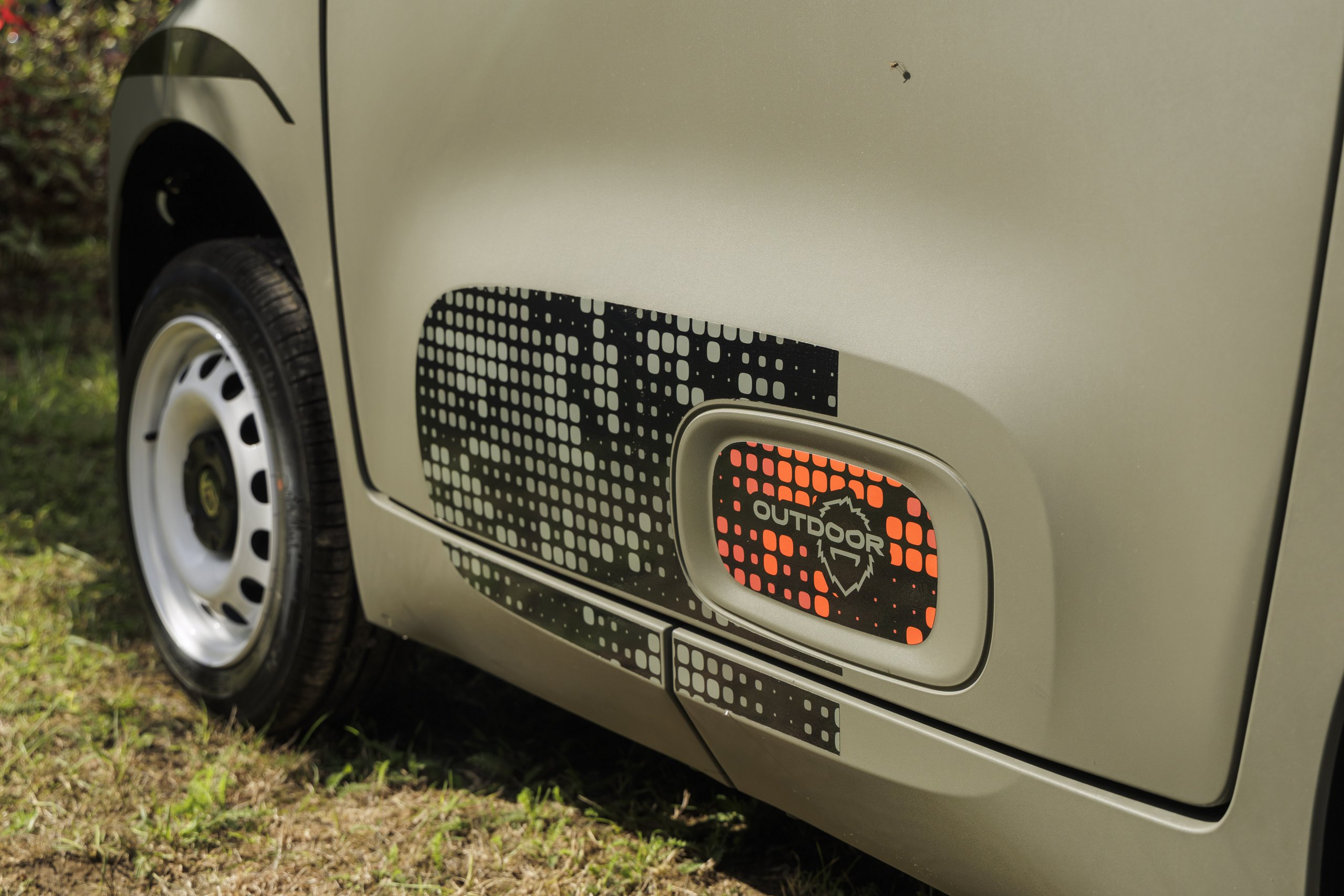 Dögösítette legnépszerűbb típusait a Citroën 14 Dögösítette legnépszerűbb típusait a Citroën 14