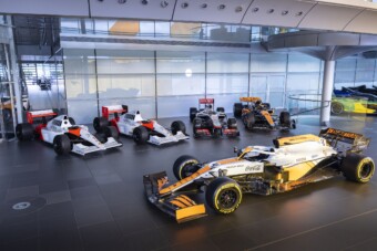 Kiárusítja ikonikus autóit az F1-csapat