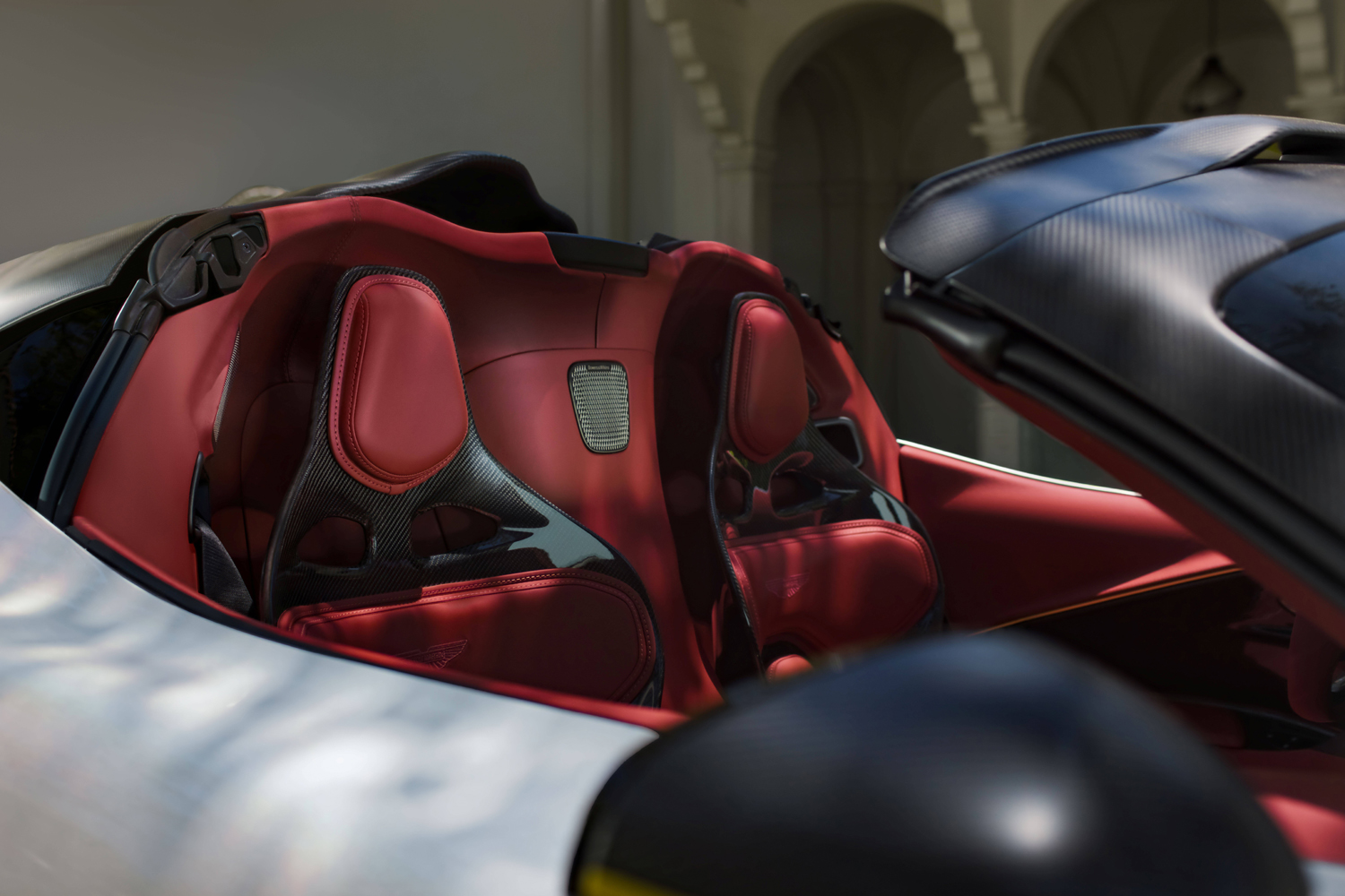 aston-martin-valhalla-spider_18 | Vezess
